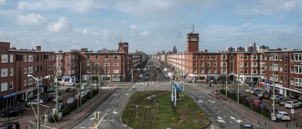 Route 1 Berlages Laak Centraal.jpg